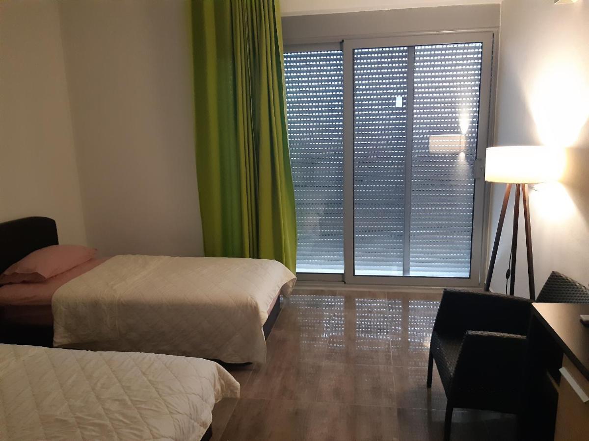 Zara Apartments Улцин Екстериор снимка