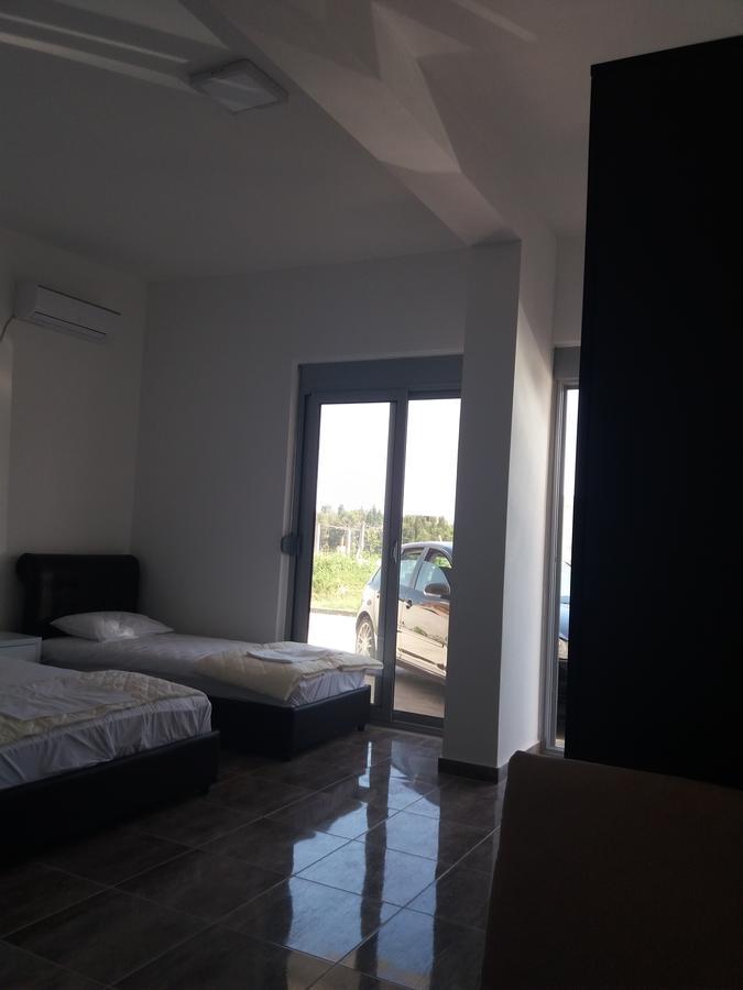 Zara Apartments Улцин Екстериор снимка